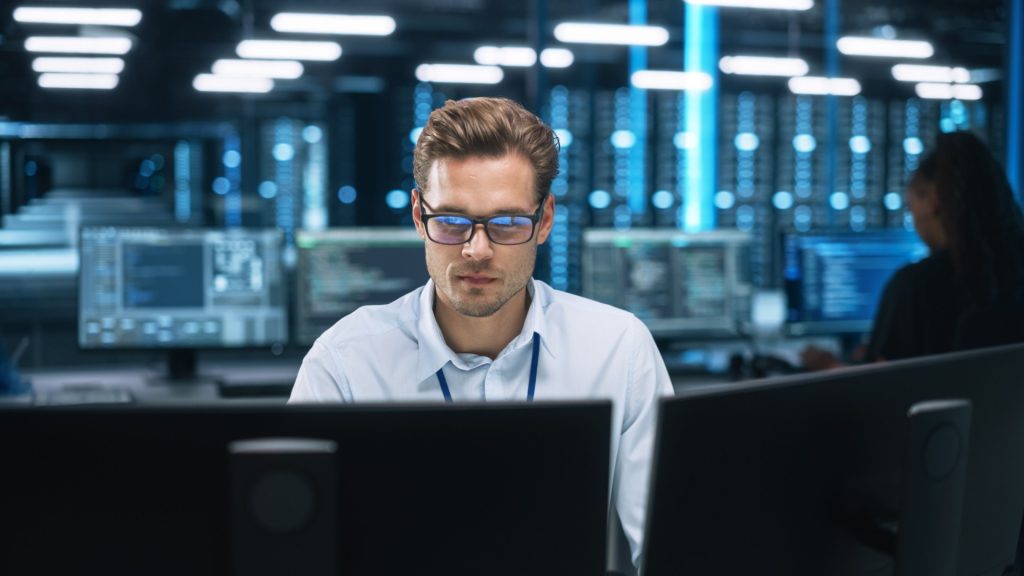 IT Outsourcing vs. Managed Services: A Comprehensive Guide for Tech Decision‑Makers 2 Shutterstock 2136788093